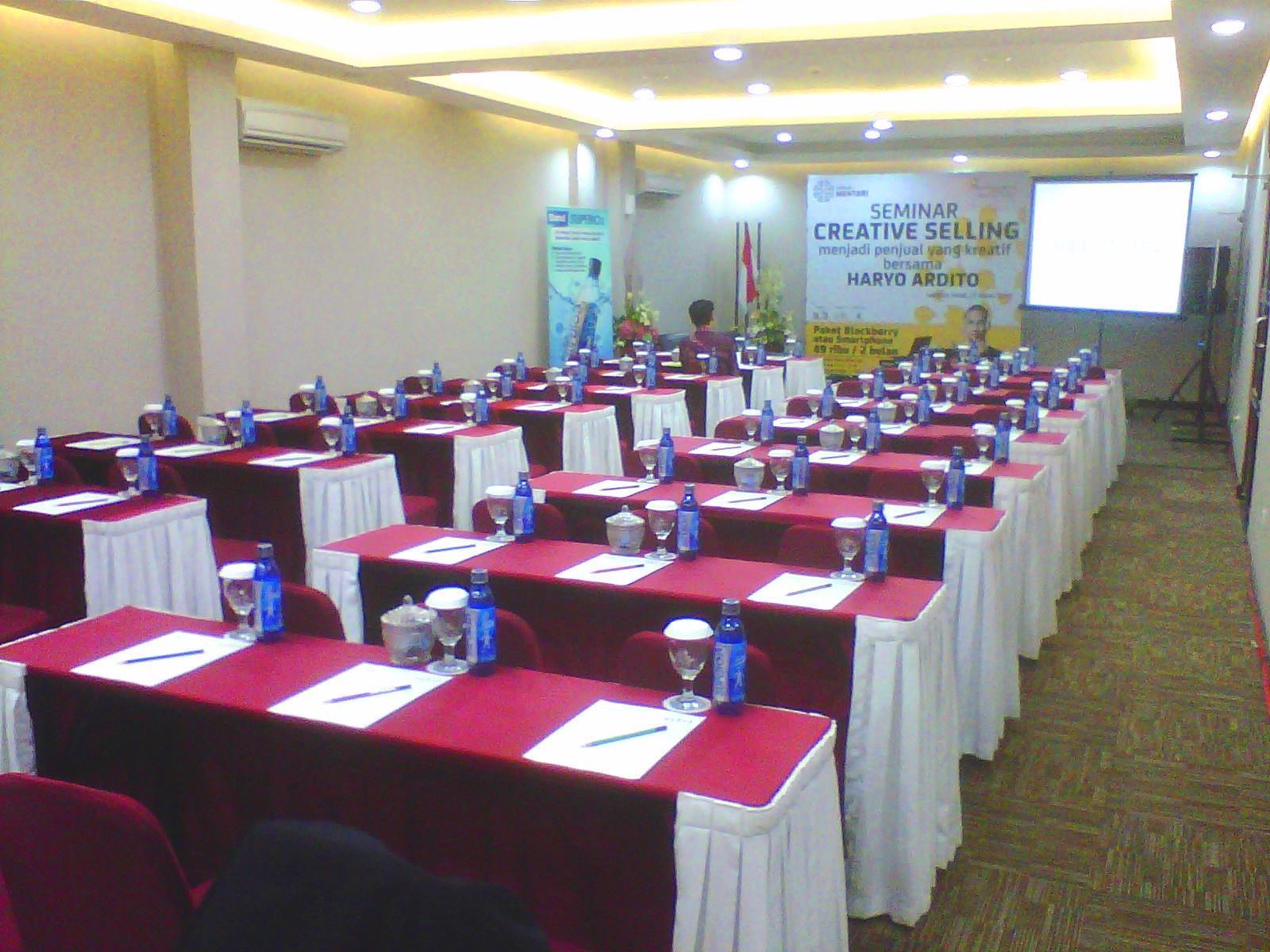 Lampion Hotel Solo Luaran gambar